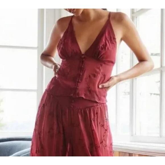 Anthropologie maroon sheer embroidered camisole - Picture 1 of 7